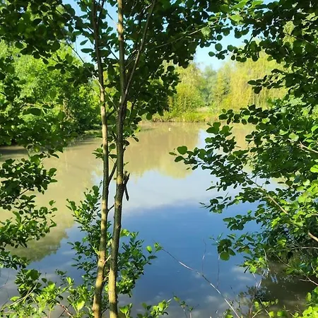 Des Etangs * Doische
