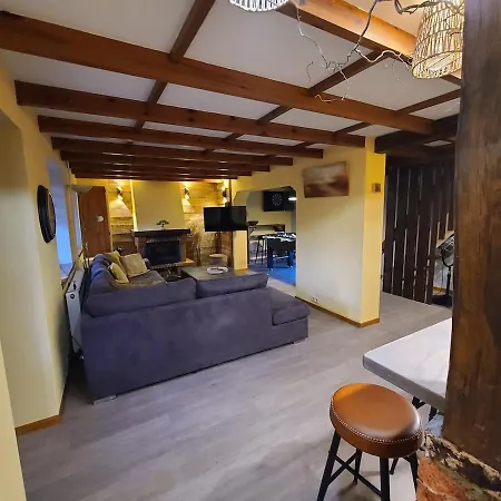 Des Etangs Villa